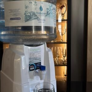 Base natural de plástico - sin costo